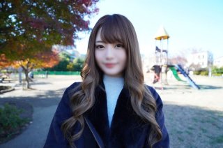 First Shot! A Slender Female College Student With A Fair-Skinned Female Announcer Face And A Rich Creampie Sex In Broad Daylight