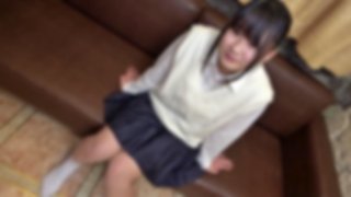 A Teenage Runaway Daughter. The Untreated Bristle Pussy That Is Growing Is Super Sensitive “Uaaaa…!! A Large Amount Of Vaginal Cum Shot To A Crazy Runaway Daughter.