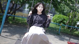 First Shot! The Body Is 6th Grade, The Contents Are Adults ♡ 145cm Tall Minimum Beauty 〇 Woman Of The Cafe Clerk And 2 Shots In The Middle Of The Day ♡