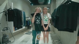 Picking Up A Tall And Slender Apparel Store Clerk In Tokyo With An Outstanding Figure! Frustrated, She Sneaks Out Of Work During The Day On A Weekday And Has A Little Exciting Time!